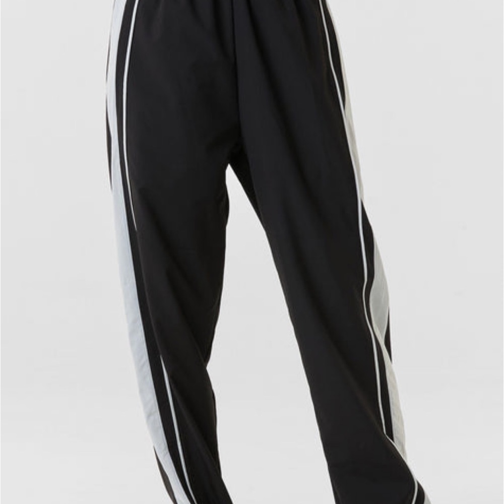 THE NOLY SHOP TRACK COOLEST PANTS !